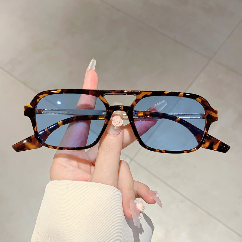 Women Fashion Glasses - Trendy Women Double Beam Sunglasses Square